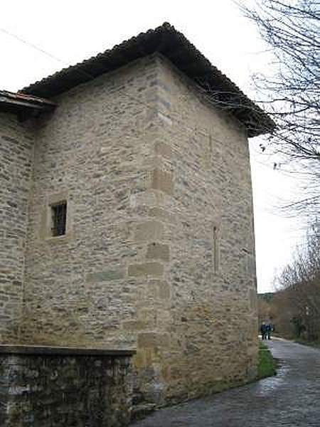 Torre de Urbina de Basabe