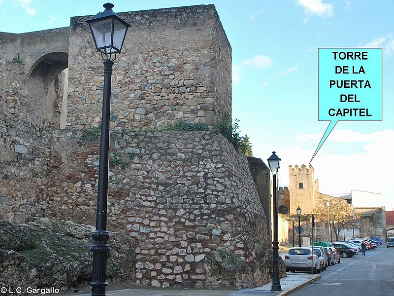 Torre de la Puerta del Capitel