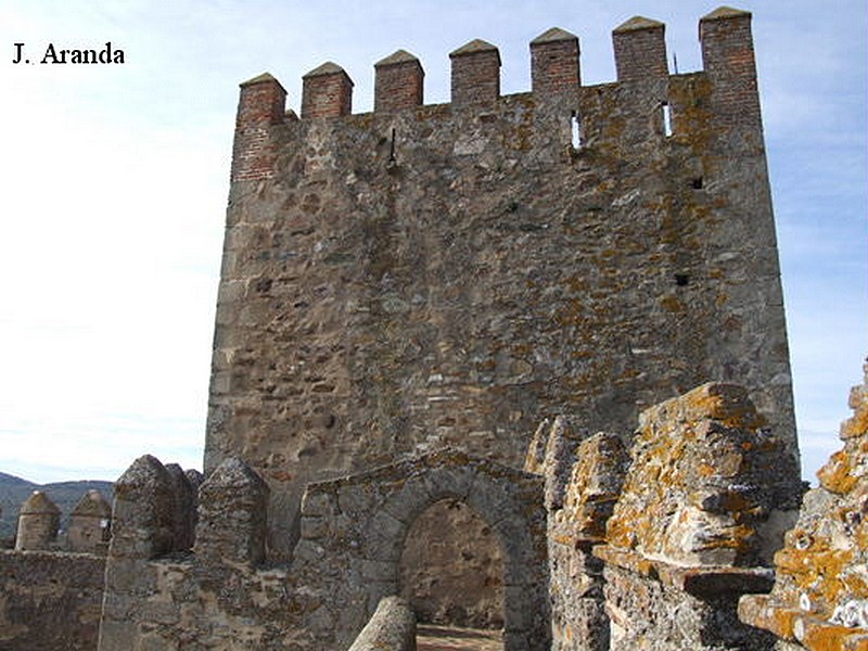 Castillo de Segura de León