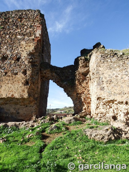 Castillo de Salvaleón