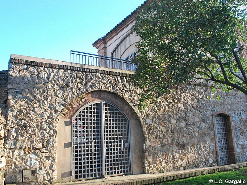 Puerta de Pajaritos