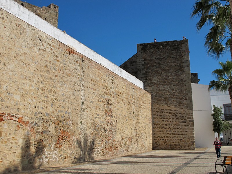 Muralla medieval de Olivenza