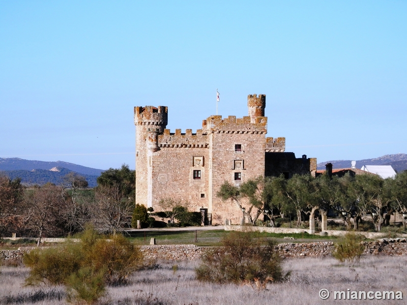 Castillo palacio de Arguijuelas de Abajo