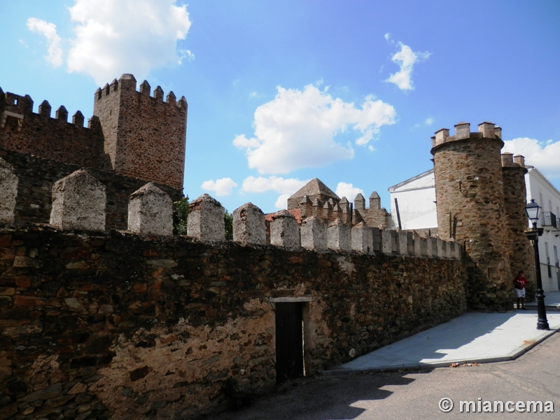 Castillo de Monroy