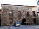 Palacio de Carvajal Girón