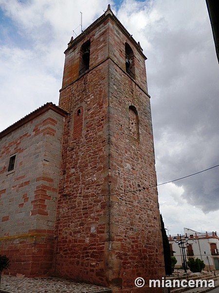 Torre de la iglesia de Nuestra Señora de los Olmos