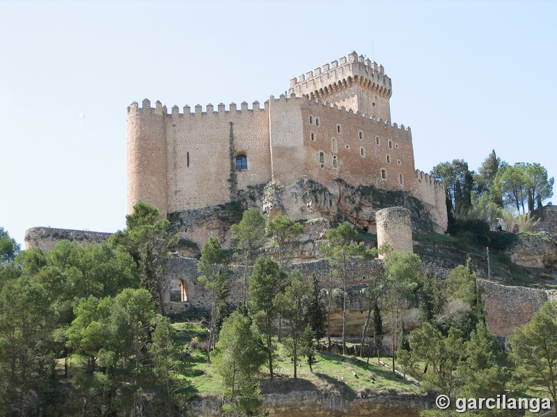 Castillo de las Altas Torres
