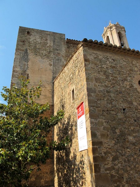 Iglesia fortificada de San Feliu