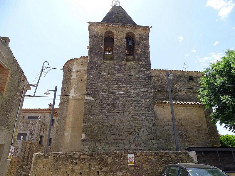 Iglesia fortificada de Sant Martí