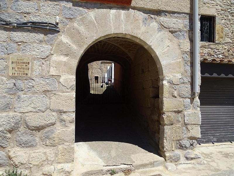 Portal de Vilacolum