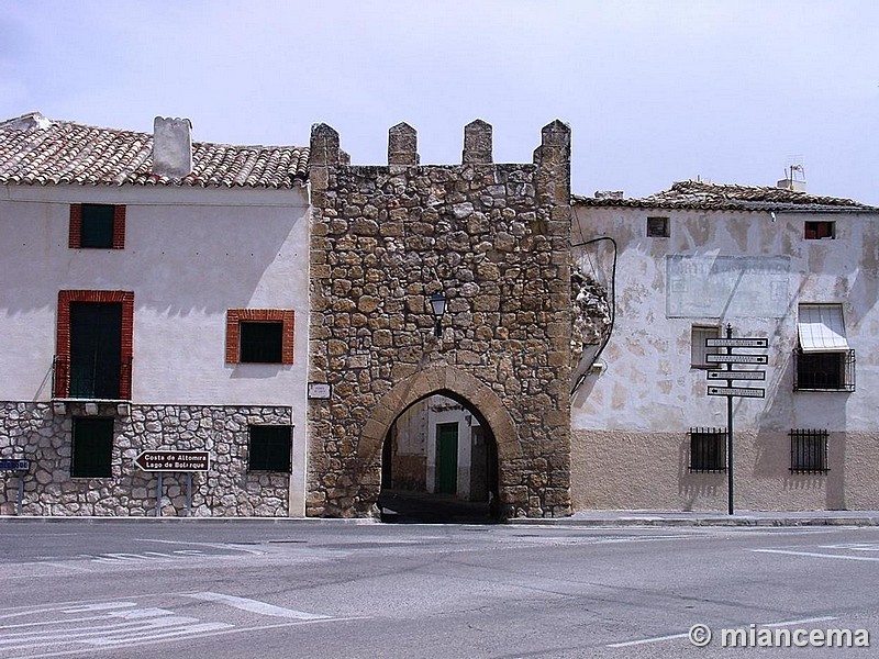 Puerta de Zorita