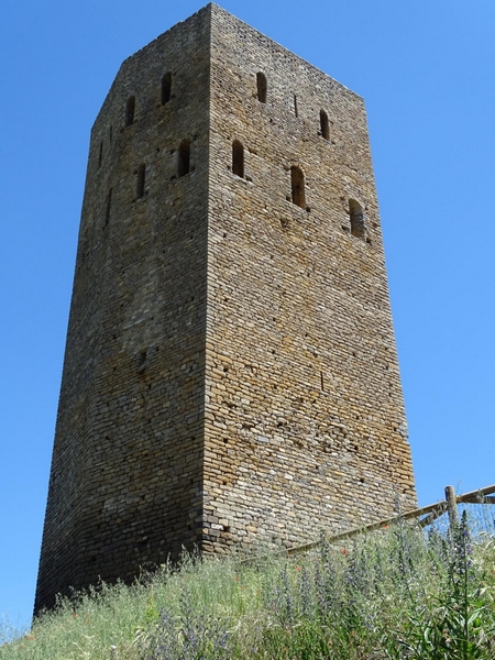 Castillo de Luzás