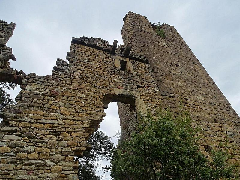 Abadía fortificada de Rivera de Vall