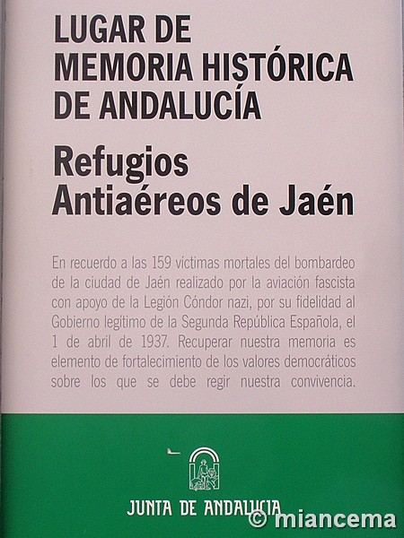 Refugio antiaéreo de Plaza de Santiago