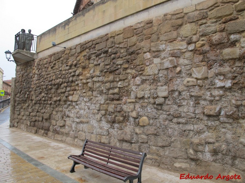 Muralla urbana de Navarrete