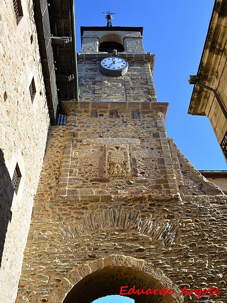Puerta de la Torre del Reloj