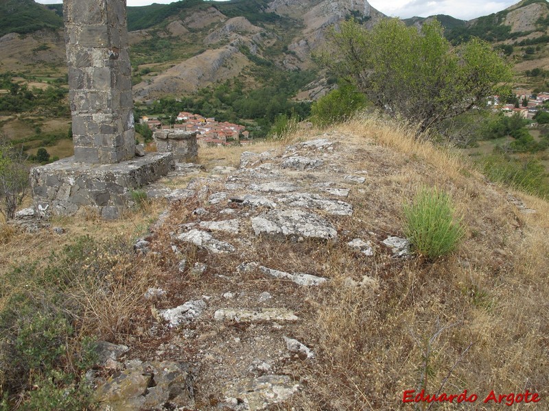 Castillo de Los Barrios de Gordón