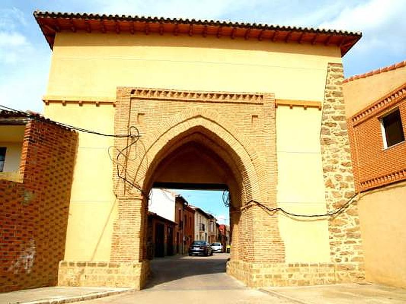 Puerta de Santiago
