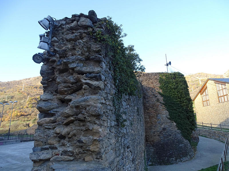 Castillo de Sort