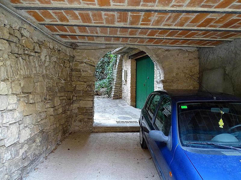 Portal de Castellnou de Oluges