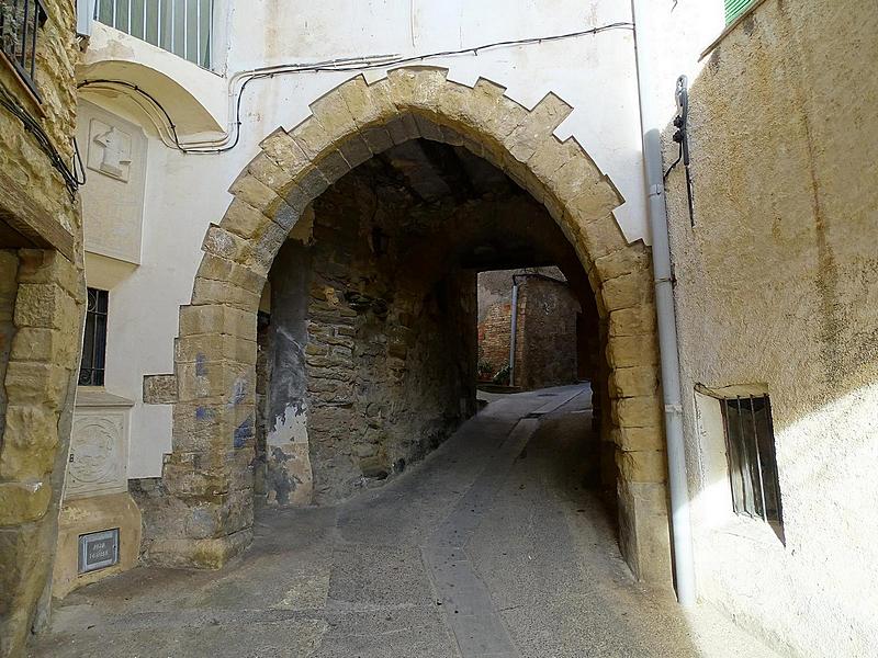 Portal de Vilanova de Meià