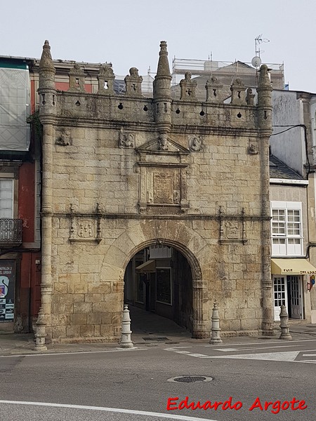Puerta de Carlos V
