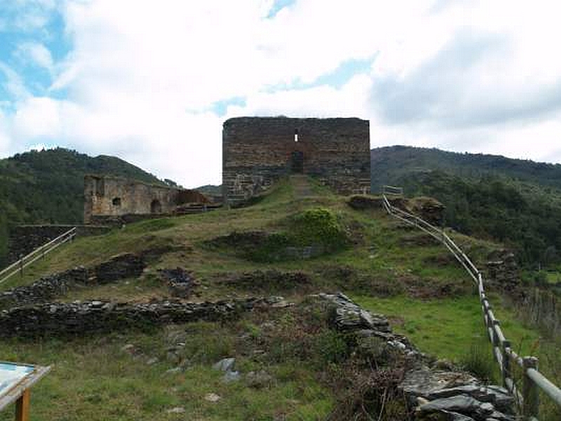 Castillo de Torrenovaes