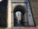 Puerta de Campo Castelo