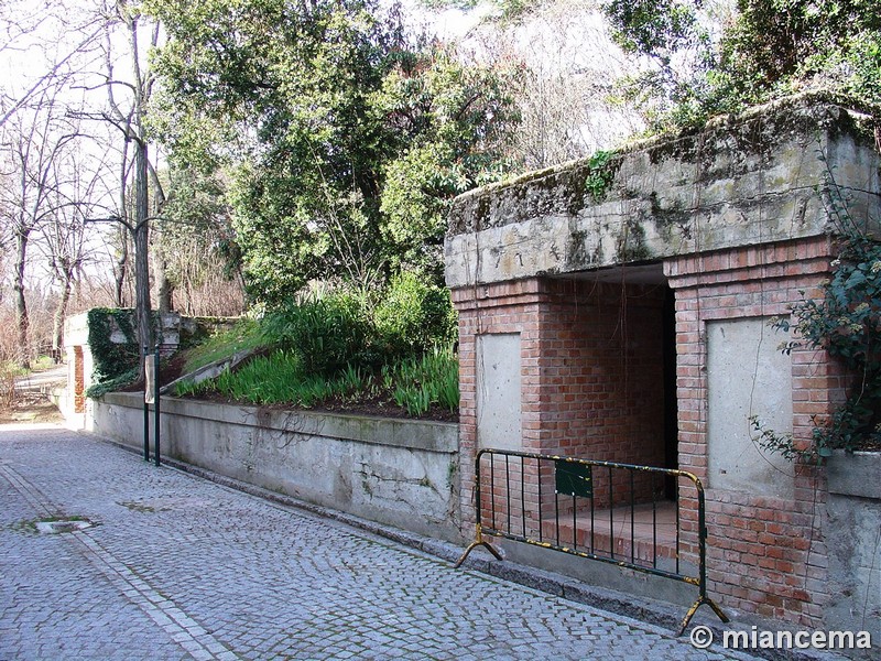 Bunker Parque el Capricho (Alameda de Osuna)
