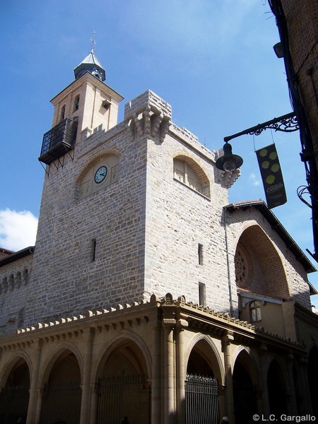 Iglesia fortificada de San Nicolás