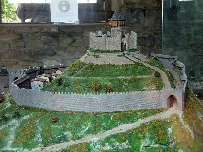 Castillo de Monreal