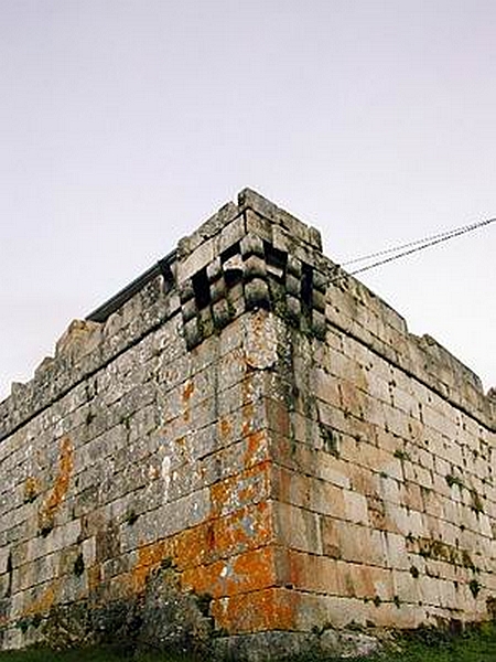 Castillo de Maceda