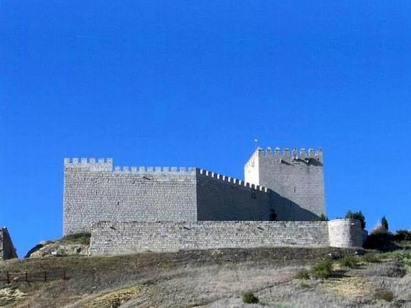 Castillo de Monzón de Campos