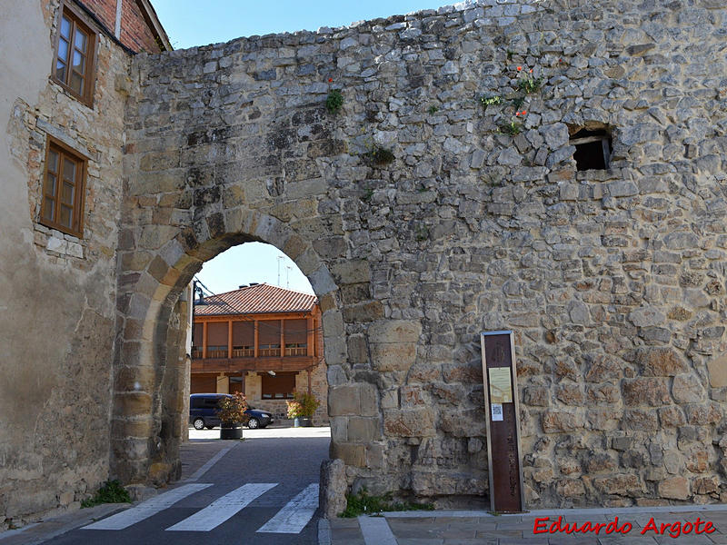 Puerta de la Tobalina