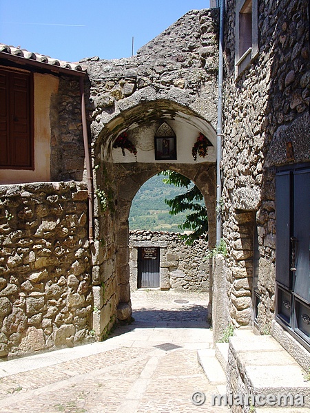 Puerta de Nuestra Señora de la Cuesta