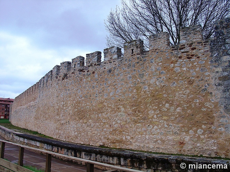 Muralla urbana de Burgo de Osma