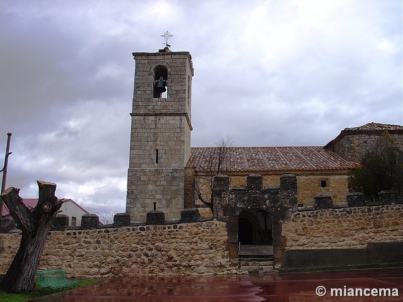 Iglesia fortificada de Santa Eulalia de Mérida en Adradas, Soria |  CastillosNet