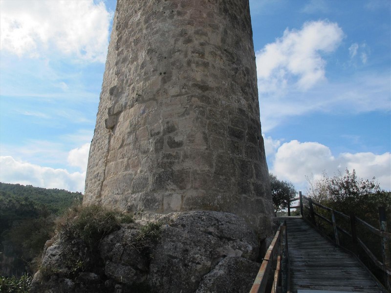 Castillo de Santa Perpètua de Gaià