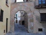 Portal de la Calle Dalt