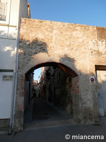 Portal Castlá