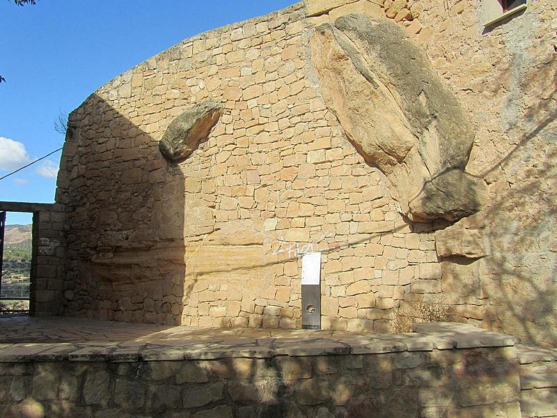 Castillo de Riba-roja