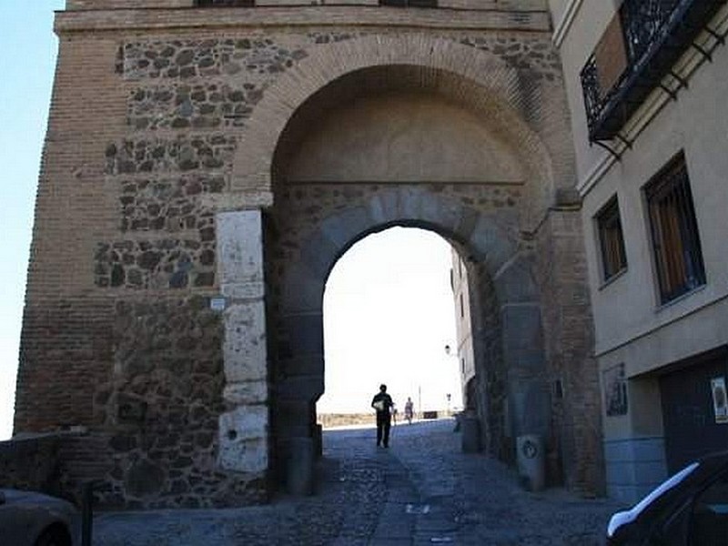 Puerta de Alarcones