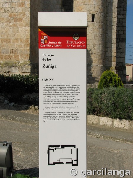 Castillo palacio de los Zúñiga