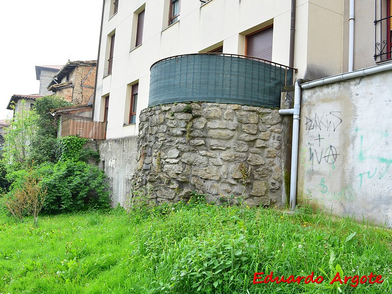 Muralla urbana de la antigua Orduña