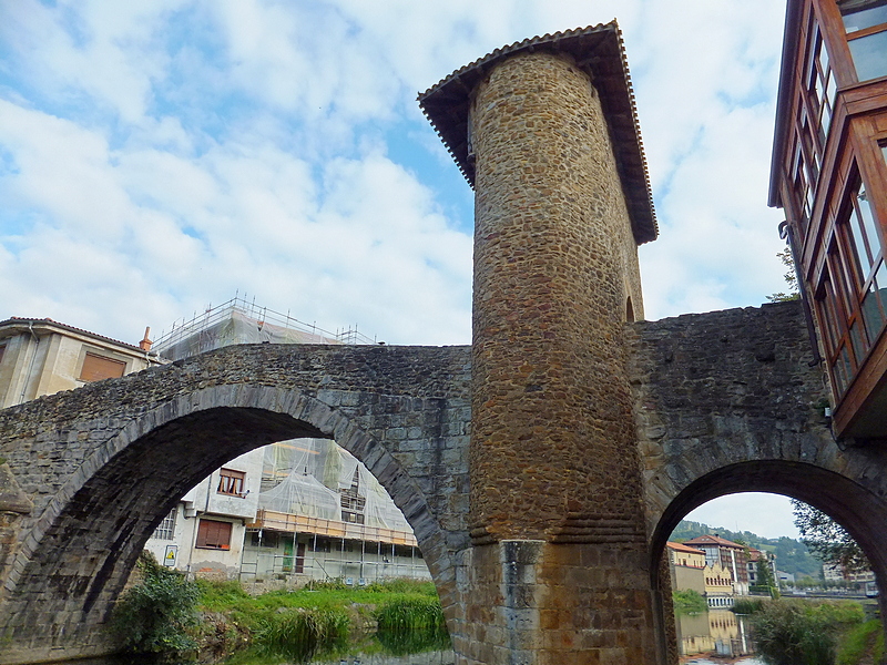 Puente fortificado de la Muza