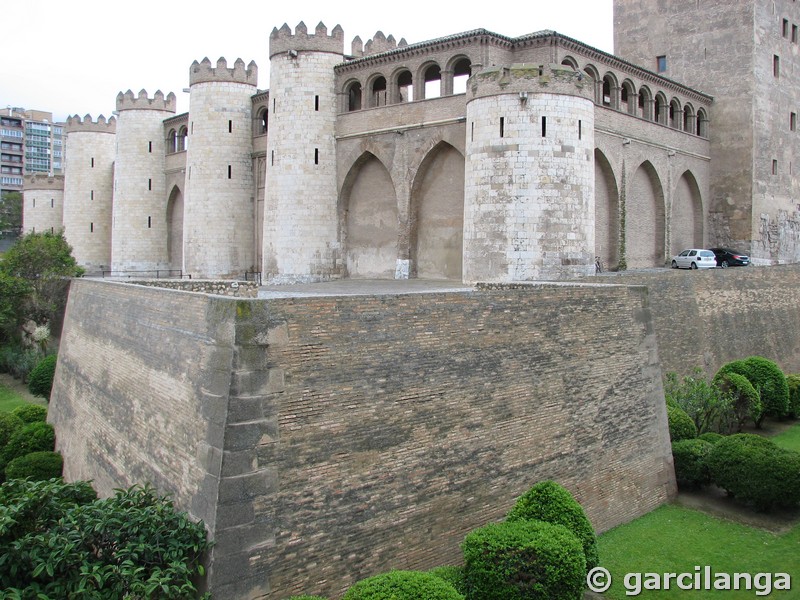 Castillo palacio de la Aljafería
