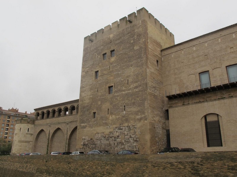 Castillo palacio de la Aljafería