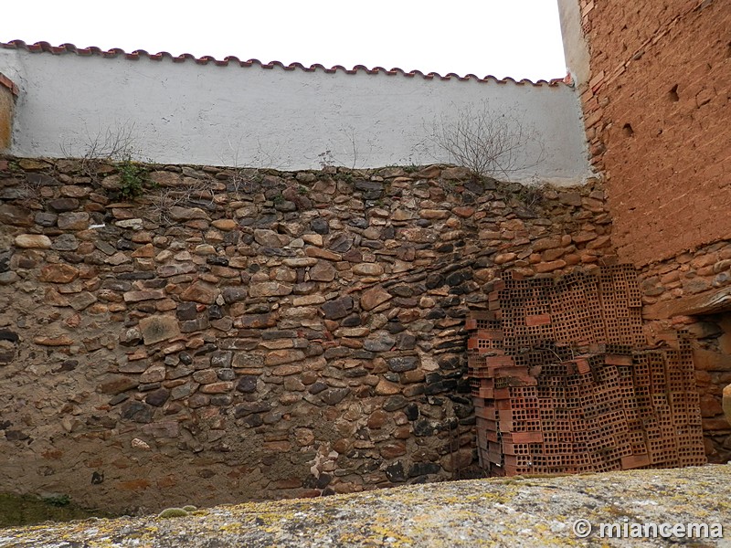 Muralla urbana de Añón de Moncayo