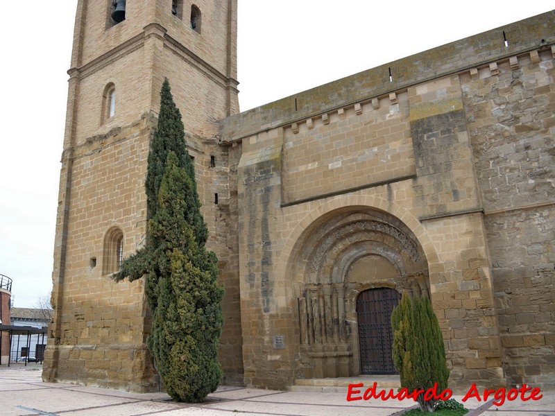 Iglesia fortificada de Santa María de la Corona