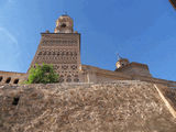 Iglesia fortificada de Santa María